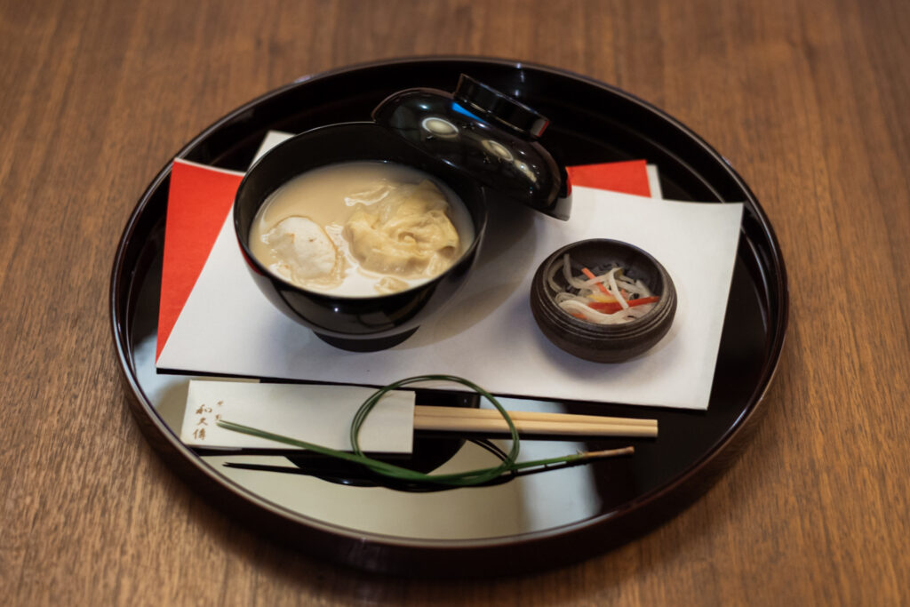 京都 紫野和久傳の白味噌雑煮